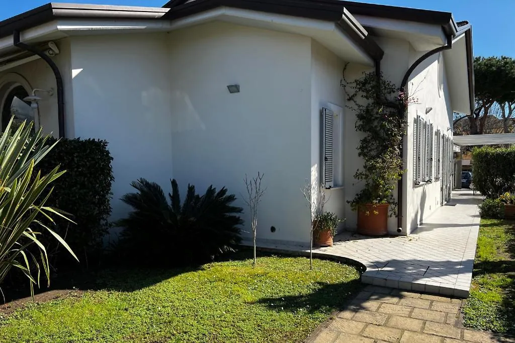 Villetta Degli Olmi - Relax E Mare Forte dei Marmi